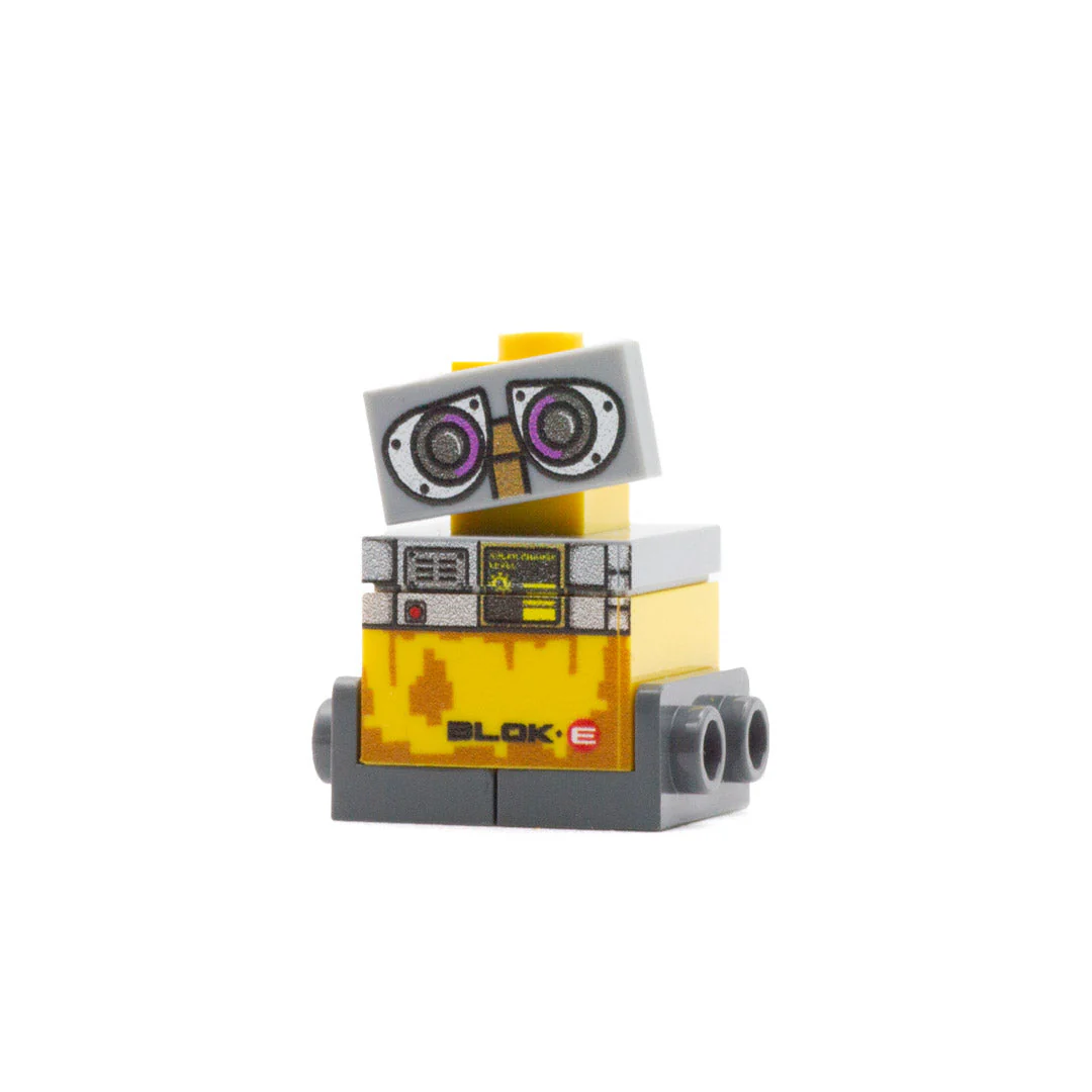 Blok E and EVE - Custom Design Brickfigs - Image 2