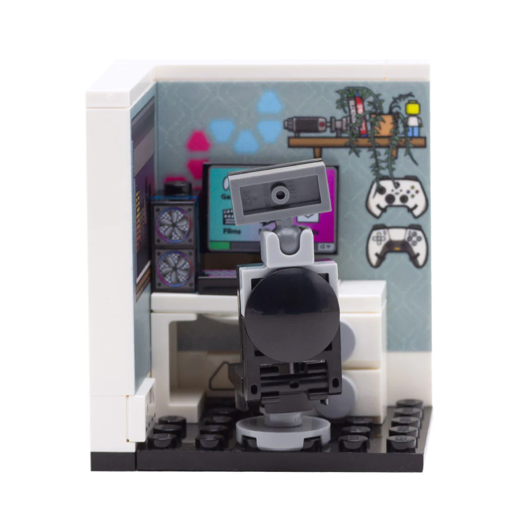 Gaming Desk and Chair - Custom Minibuild Display - Image 4