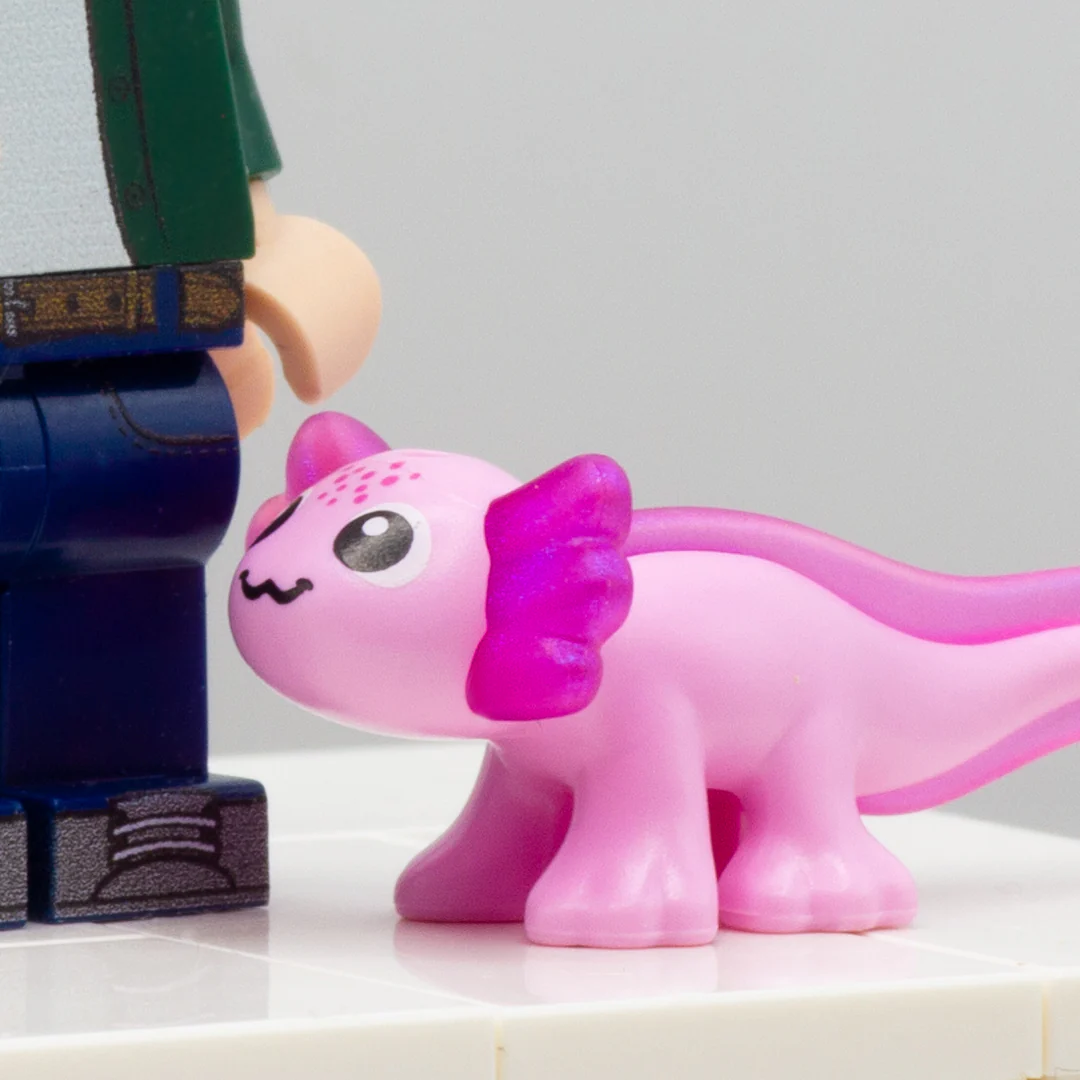 LEGO Axolotl Pink - LEGO Minifigure Accessory - Image 4