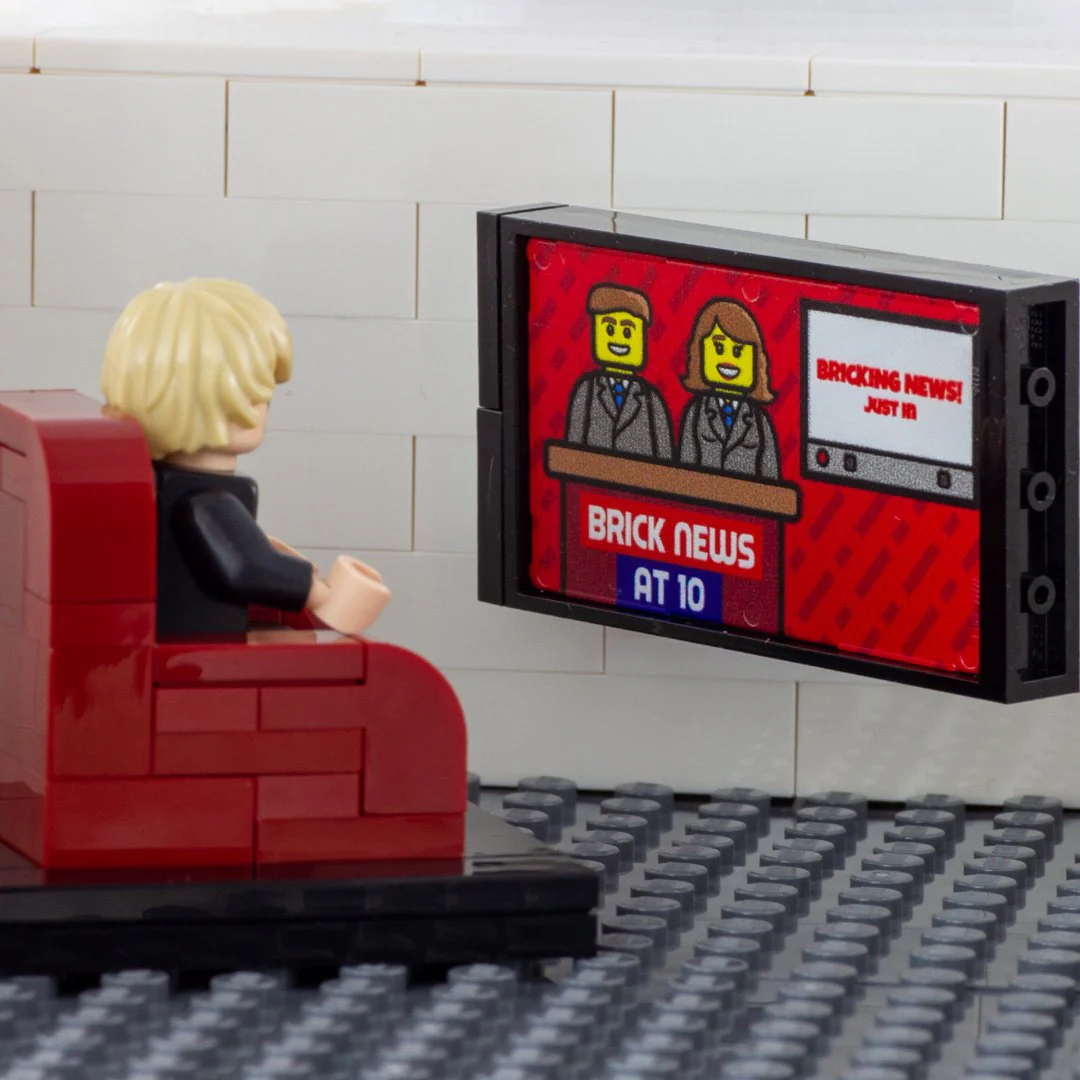 Modern TV (choice of screen) - Custom Design Screen and Re-purposed LEGO Door Frame - Image 2