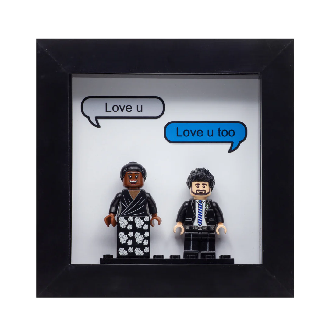 Text Message Couples Frame - Custom Minifigure Display - Image 2