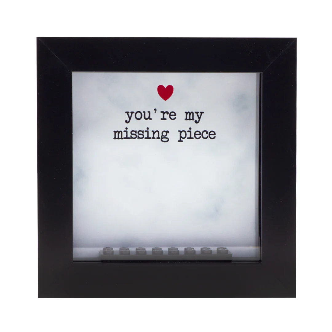 'Missing Piece' Couples Frame - Custom Minifigure Display - Image 3